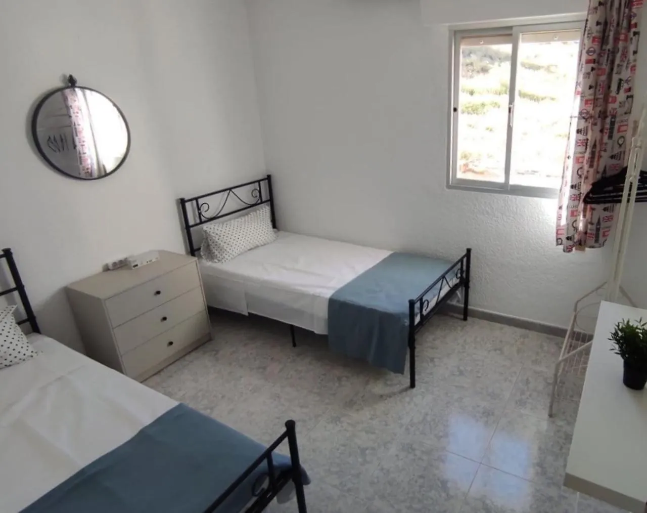 El Piso Espacioso Para Un Grupo De Amigos Malaga 0*,